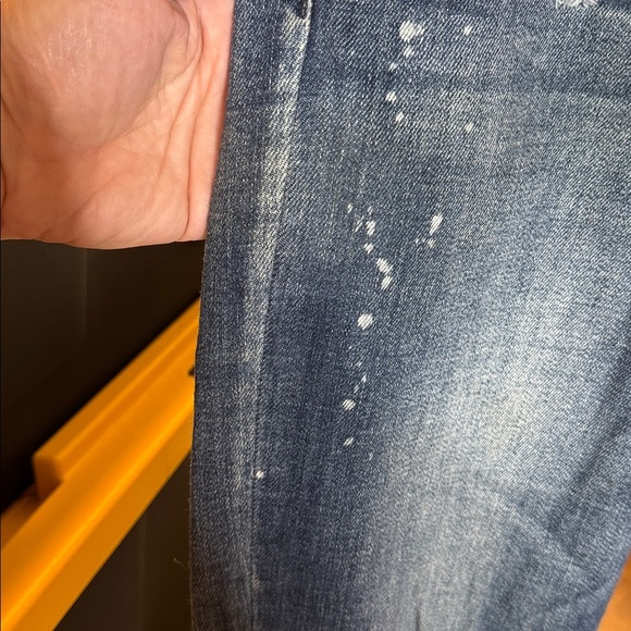 Judy Blue Dark Wash Mid Rise Distressed Blue Jeans Size Medium 29.5” Waist 7/28 - Picture 10 of 16